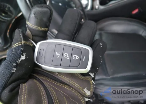 2015 Chrysler 200 C z USA, uszkodzony, nr VIN 1C3CCCCG4FN527733